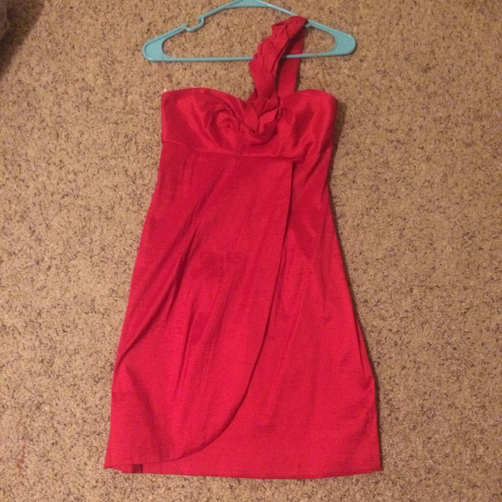 Elegant red one shoulder cocktail dress